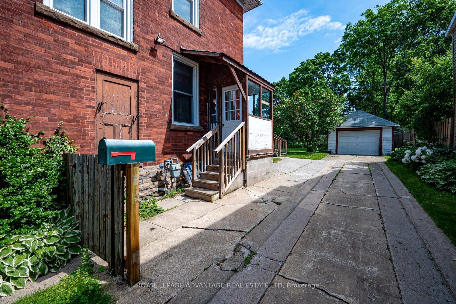 Photo 37 of 11 Elmsley Street S, Smiths Falls — HOMEH