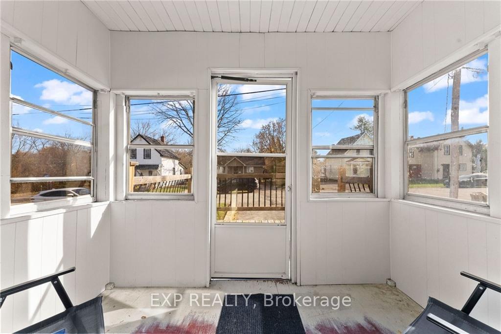 Photo 16 of 316 Duff Avenue, Renfrew — HOMEH