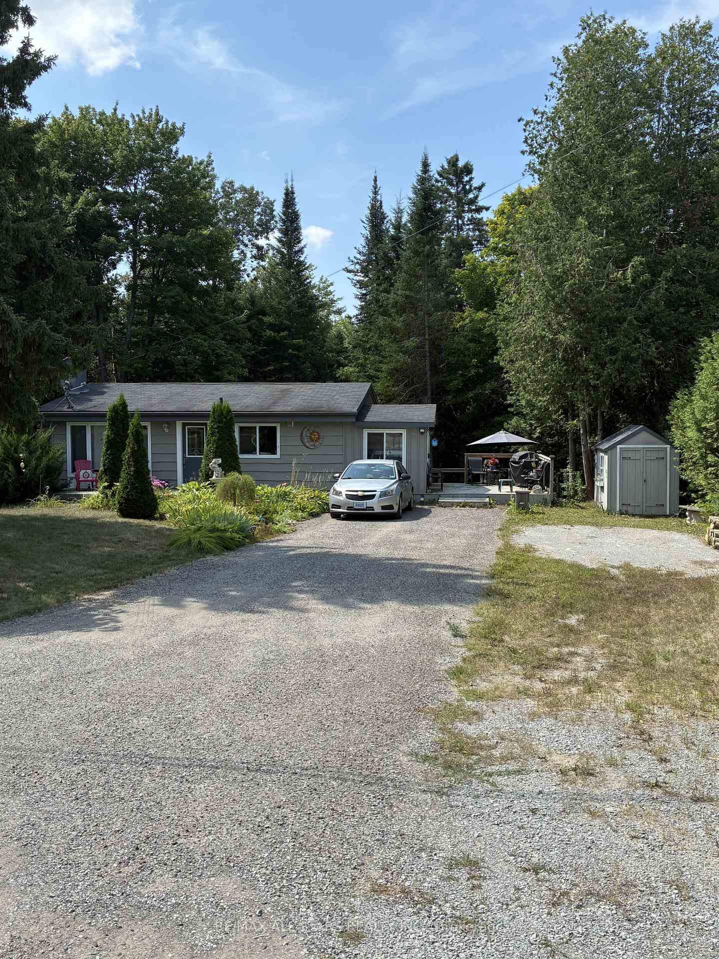 Photo 2 of 48 Tannenweg Lane, Scugog, Rural Scugog — HOMEH