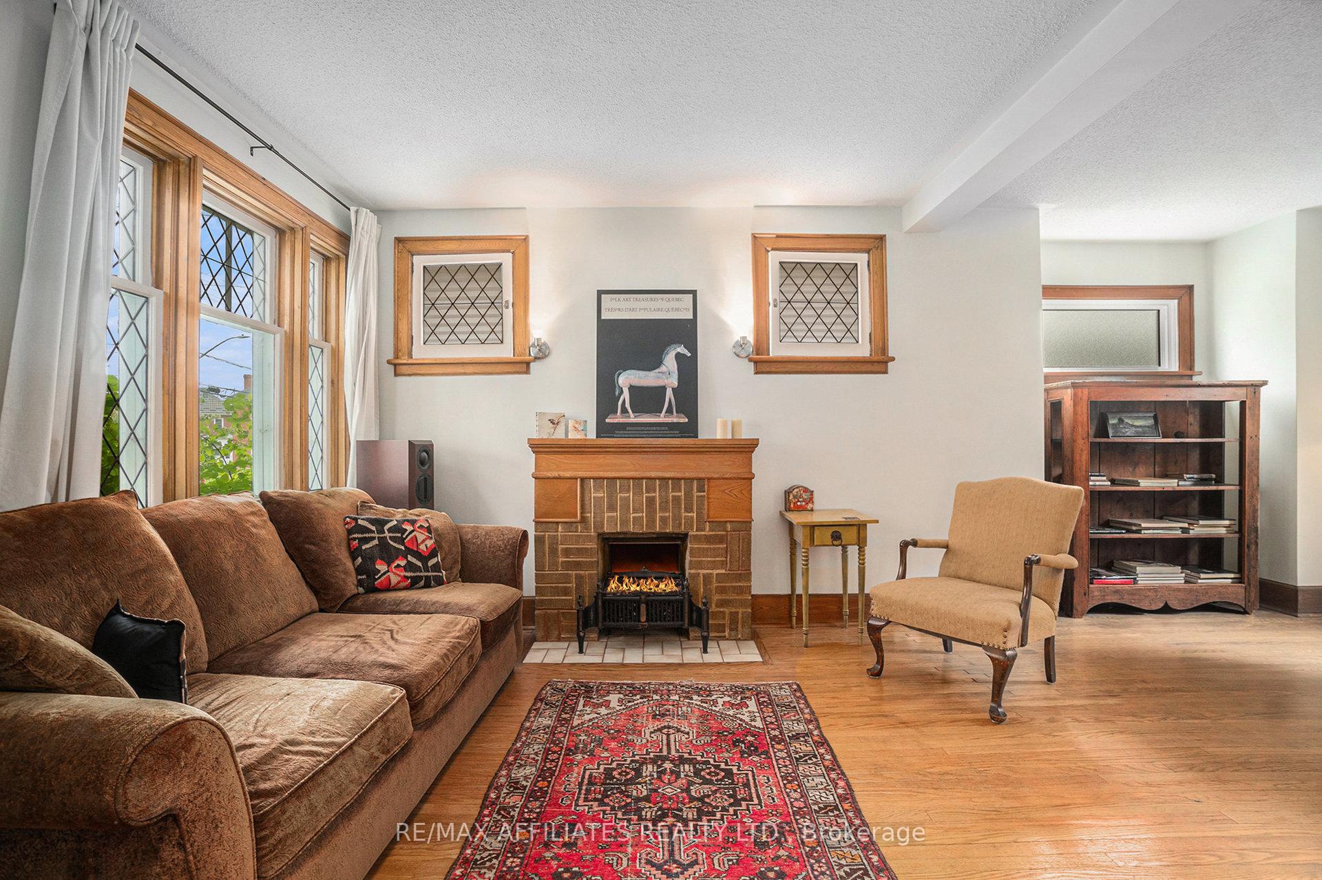 Photo 4 of 65 Mcgill Street, Smiths Falls — HOMEH