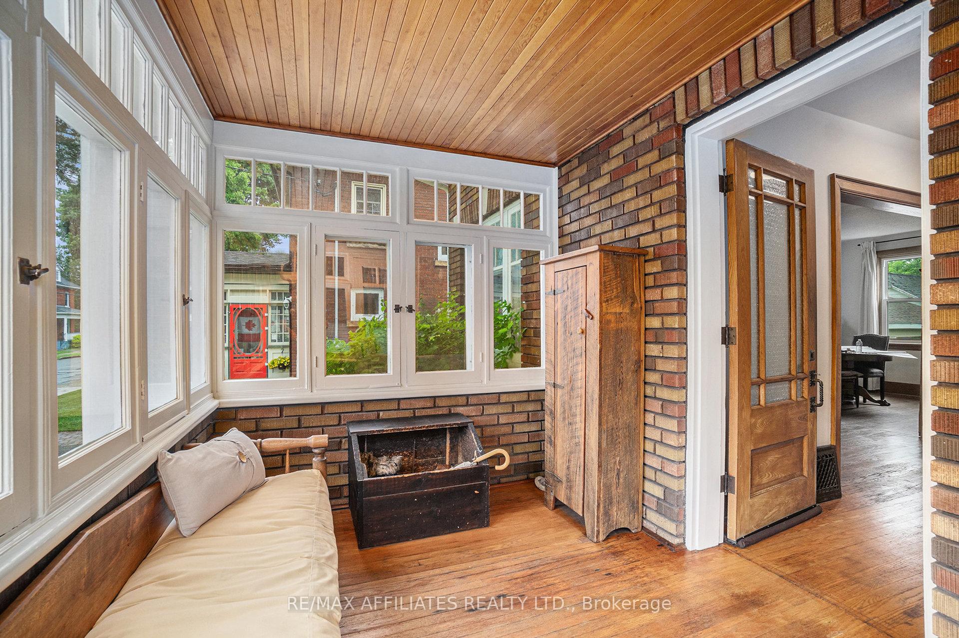 Photo 16 of 65 Mcgill Street, Smiths Falls — HOMEH