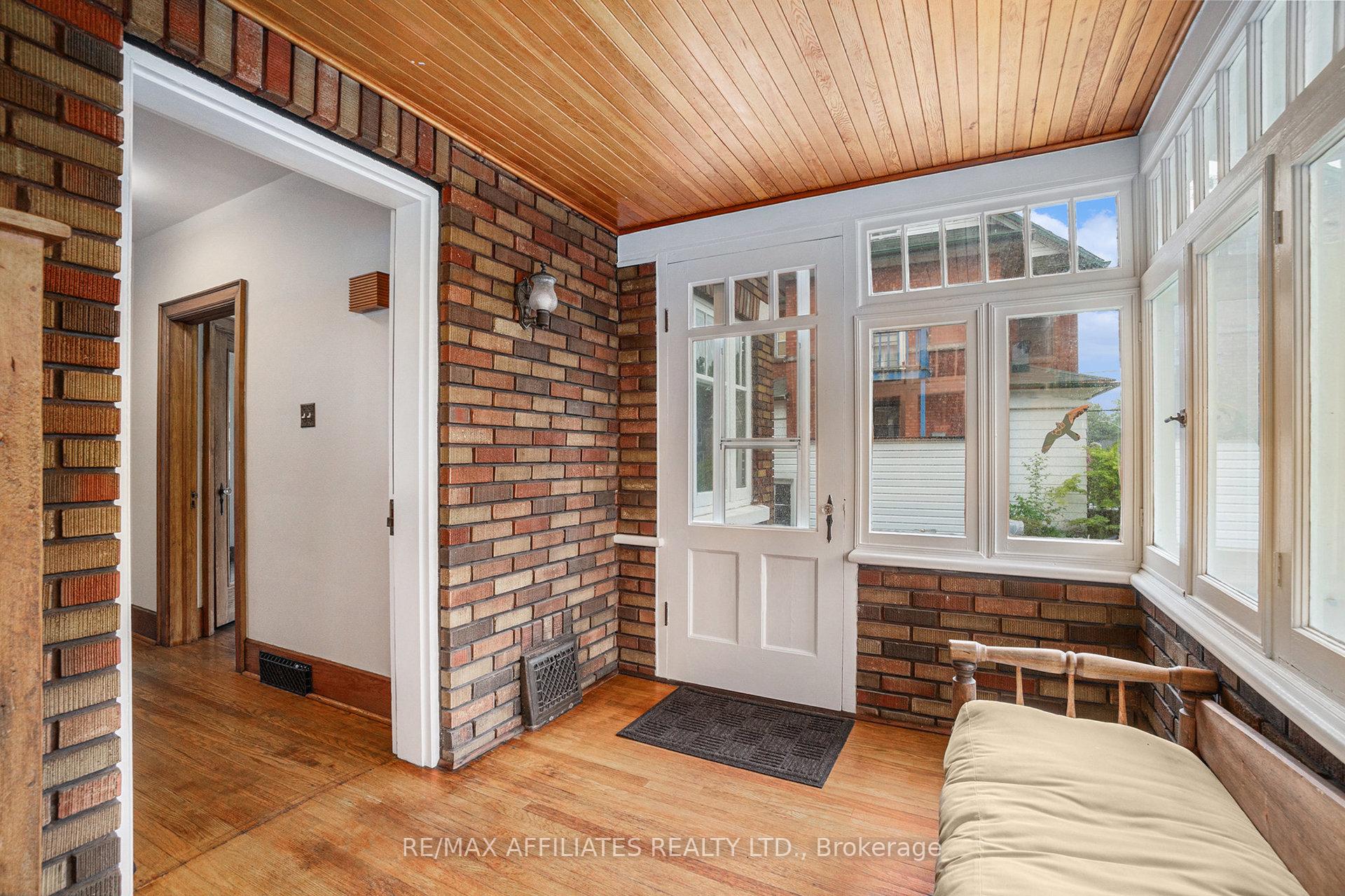 Photo 17 of 65 Mcgill Street, Smiths Falls — HOMEH
