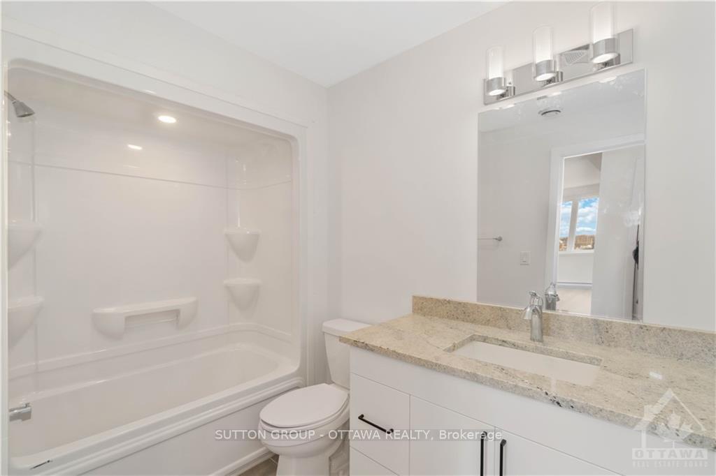 Photo 4 of Unit 202, 7 Maple Avenue, Smiths Falls — HOMEH
