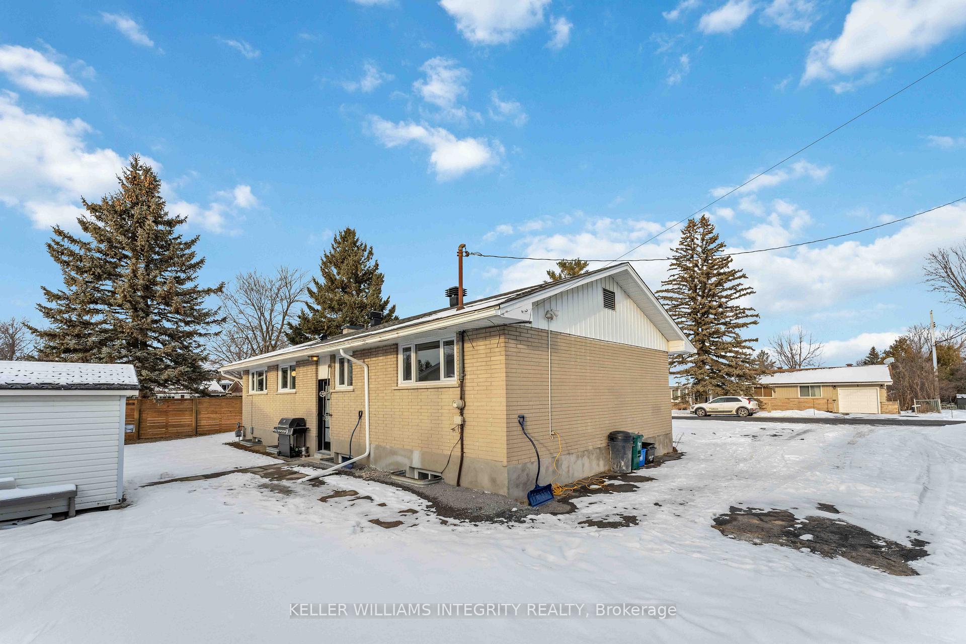 Photo 29 of 2 Cox Street, Ottawa, Manordale — HOMEH