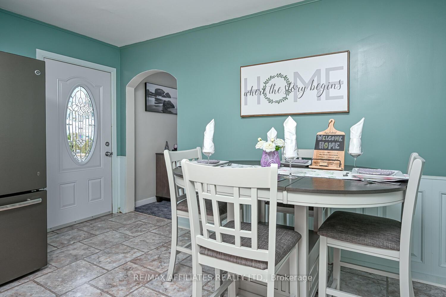 Photo 18 of 2 Philip Street, Smiths Falls — HOMEH