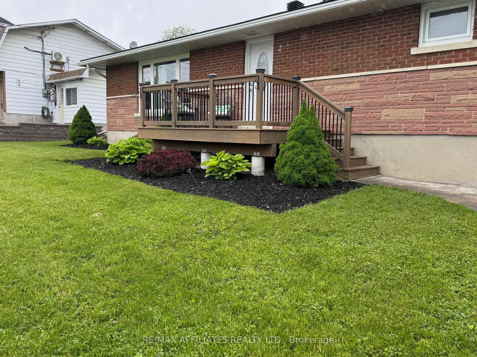 Photo 47 of 2 Philip Street, Smiths Falls — HOMEH