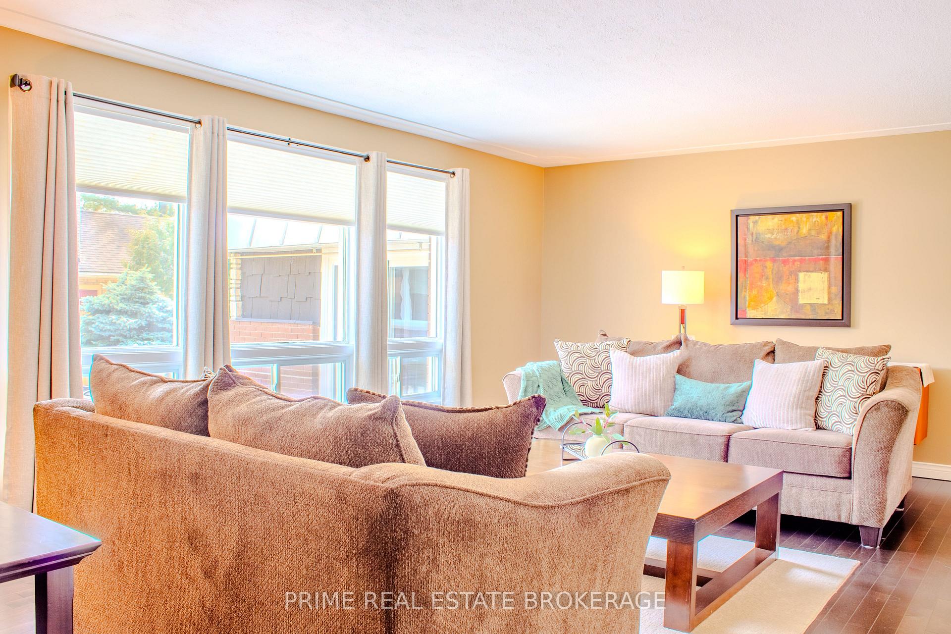 Photo 11 of 254 Pryde Boulevard, South Huron, Exeter — HOMEH