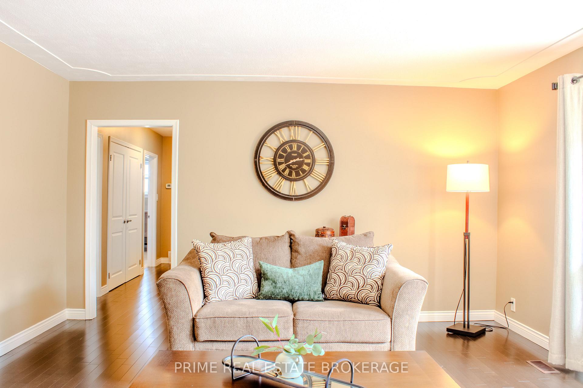 Photo 13 of 254 Pryde Boulevard, South Huron, Exeter — HOMEH