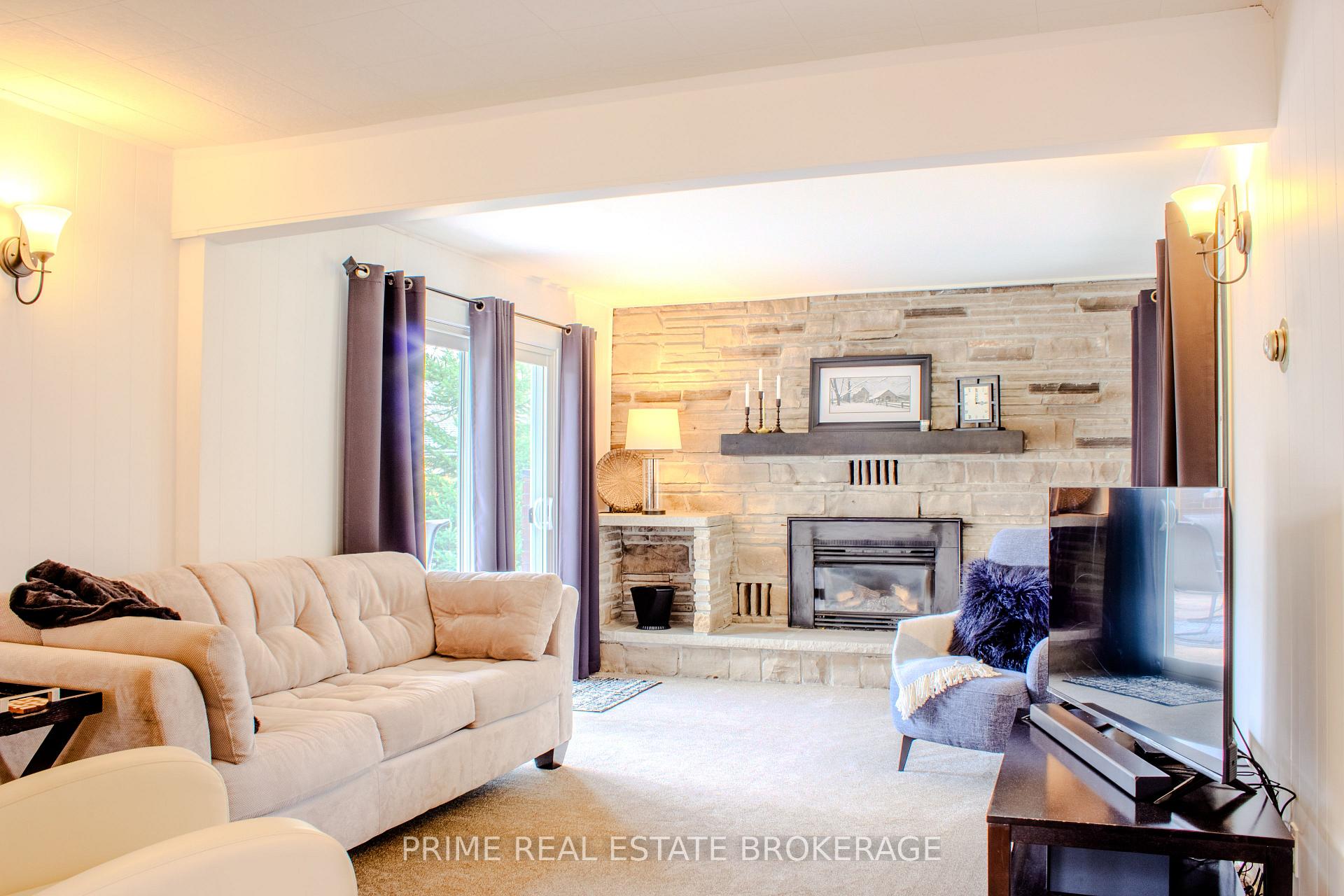 Photo 18 of 254 Pryde Boulevard, South Huron, Exeter — HOMEH