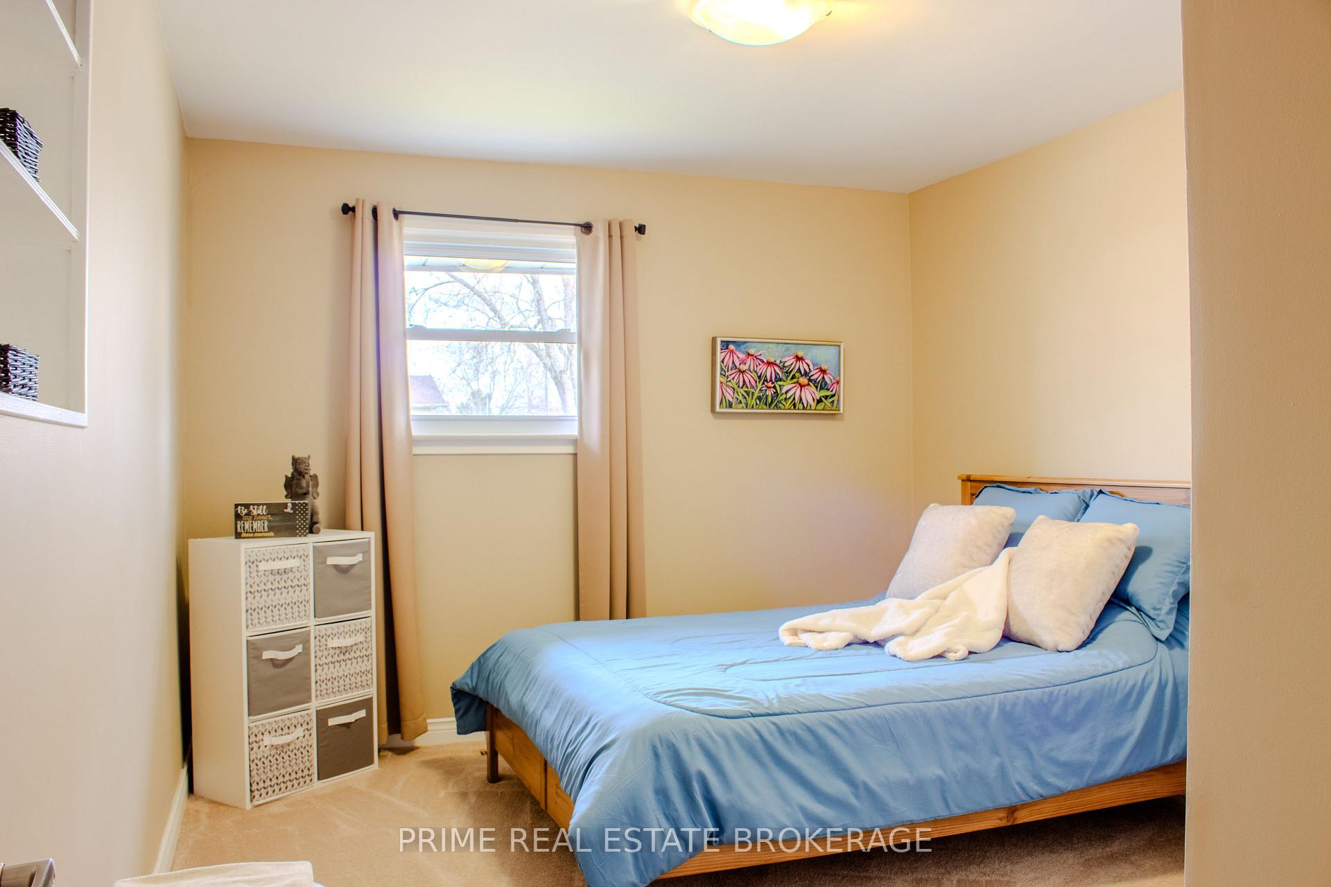 Photo 25 of 254 Pryde Boulevard, South Huron, Exeter — HOMEH