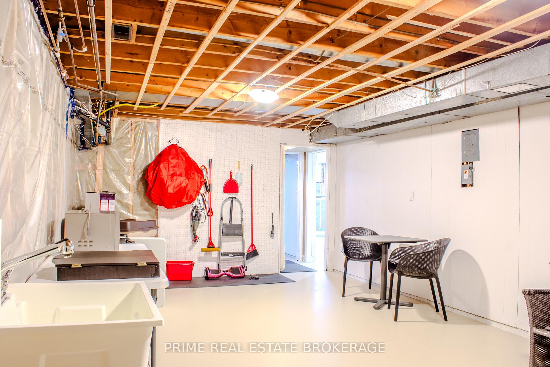 Photo 30 of 254 Pryde Boulevard, South Huron, Exeter — HOMEH