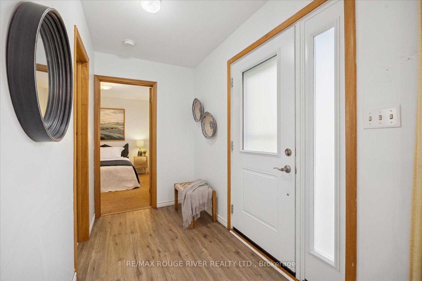 Photo 7 of 16 Blumenweg Crescent, Scugog, Blackstock — HOMEH