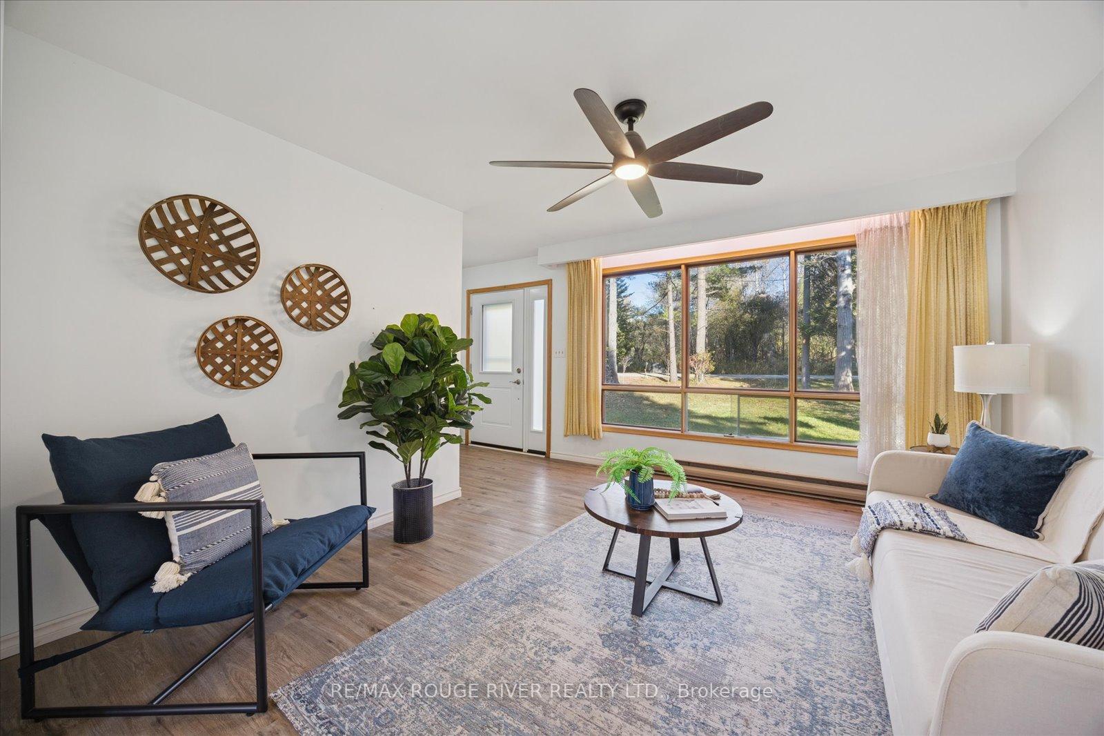 Photo 9 of 16 Blumenweg Crescent, Scugog, Blackstock — HOMEH