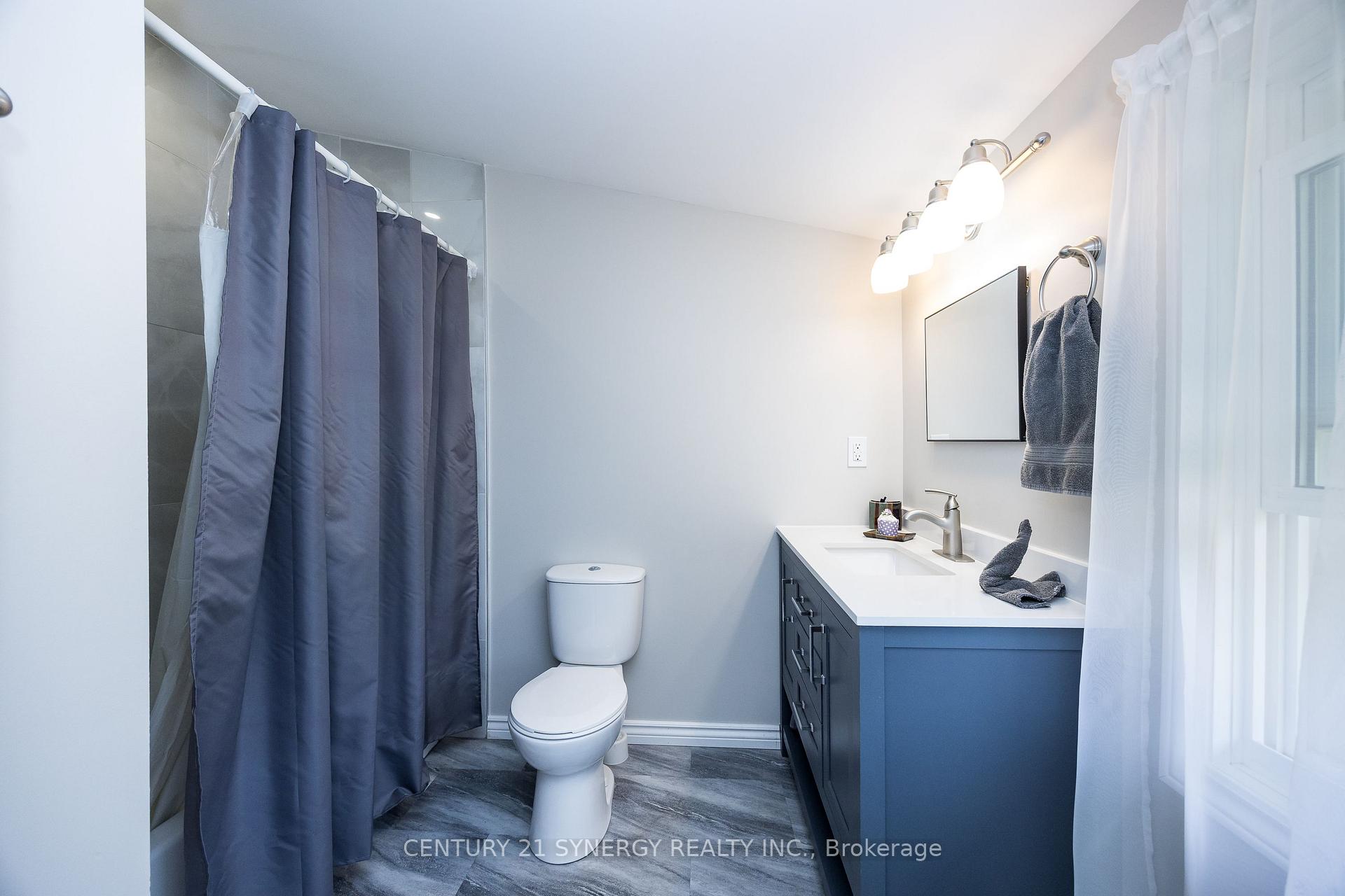 Photo 12 of 233 Allan Street, Smiths Falls — HOMEH