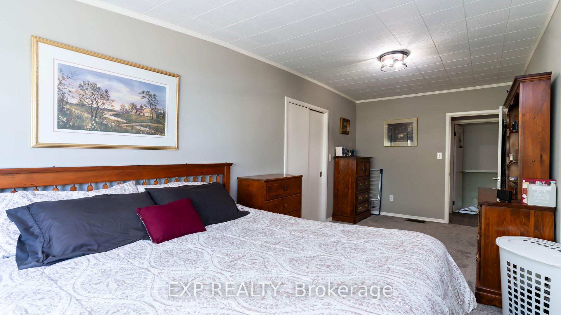Photo 20 of 69889 Parr Line, South Huron, Stephen — HOMEH