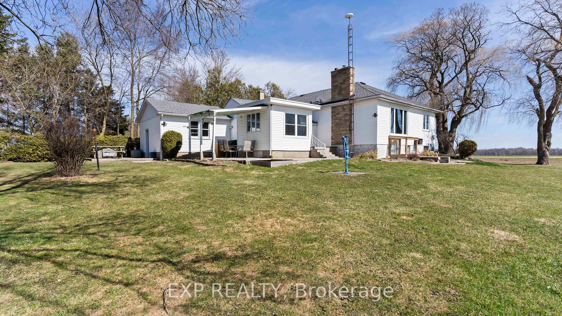Photo 40 of 69889 Parr Line, South Huron, Stephen — HOMEH