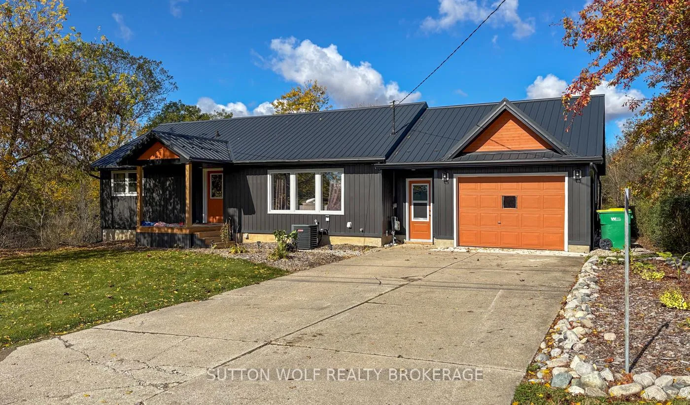 Photo 2 of 235 William Street, Southwest Middlesex, Rural Southwest Middlesex — HOMEH