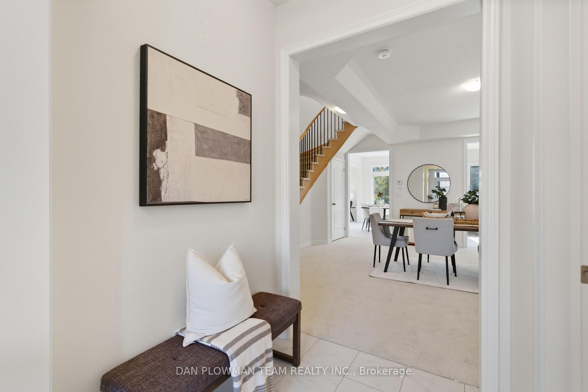 Photo 4 of 98 North Garden Boulevard, Scugog, Port Perry — HOMEH