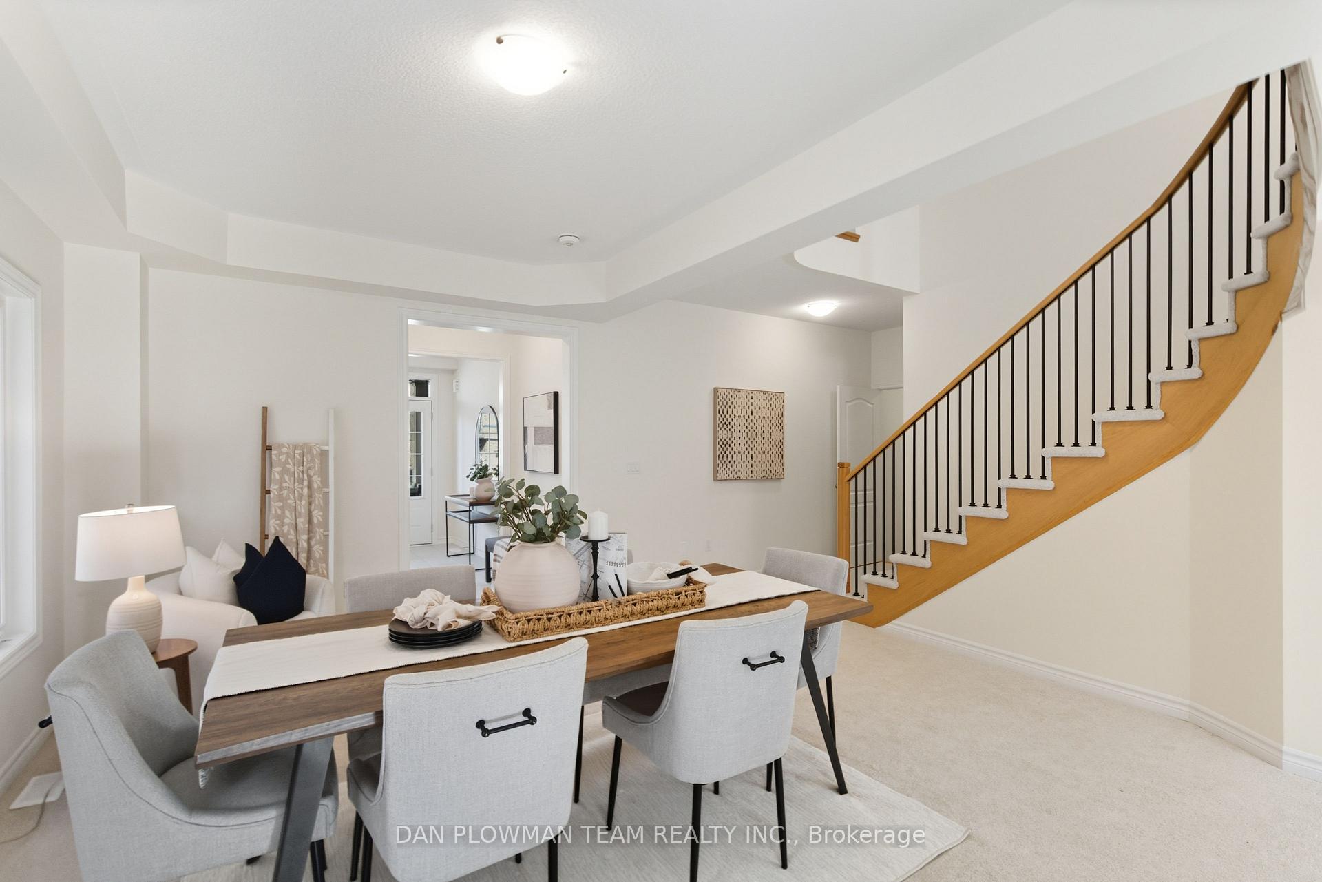 Photo 5 of 98 North Garden Boulevard, Scugog, Port Perry — HOMEH