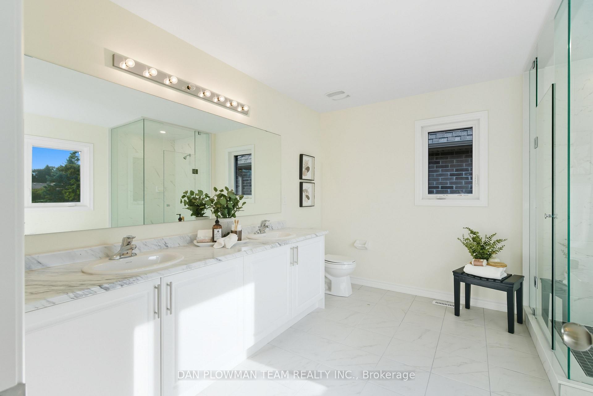 Photo 29 of 98 North Garden Boulevard, Scugog, Port Perry — HOMEH