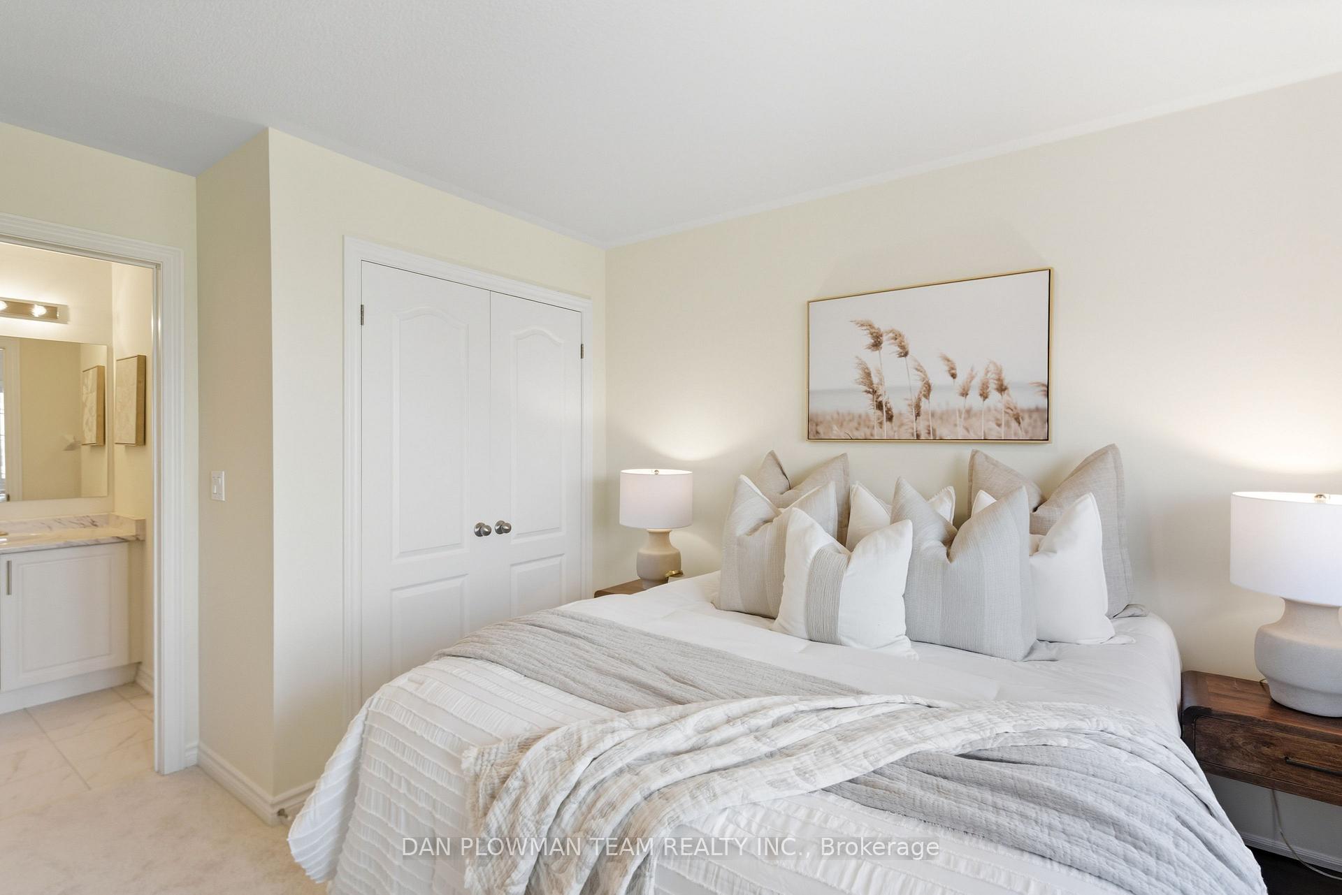 Photo 32 of 98 North Garden Boulevard, Scugog, Port Perry — HOMEH