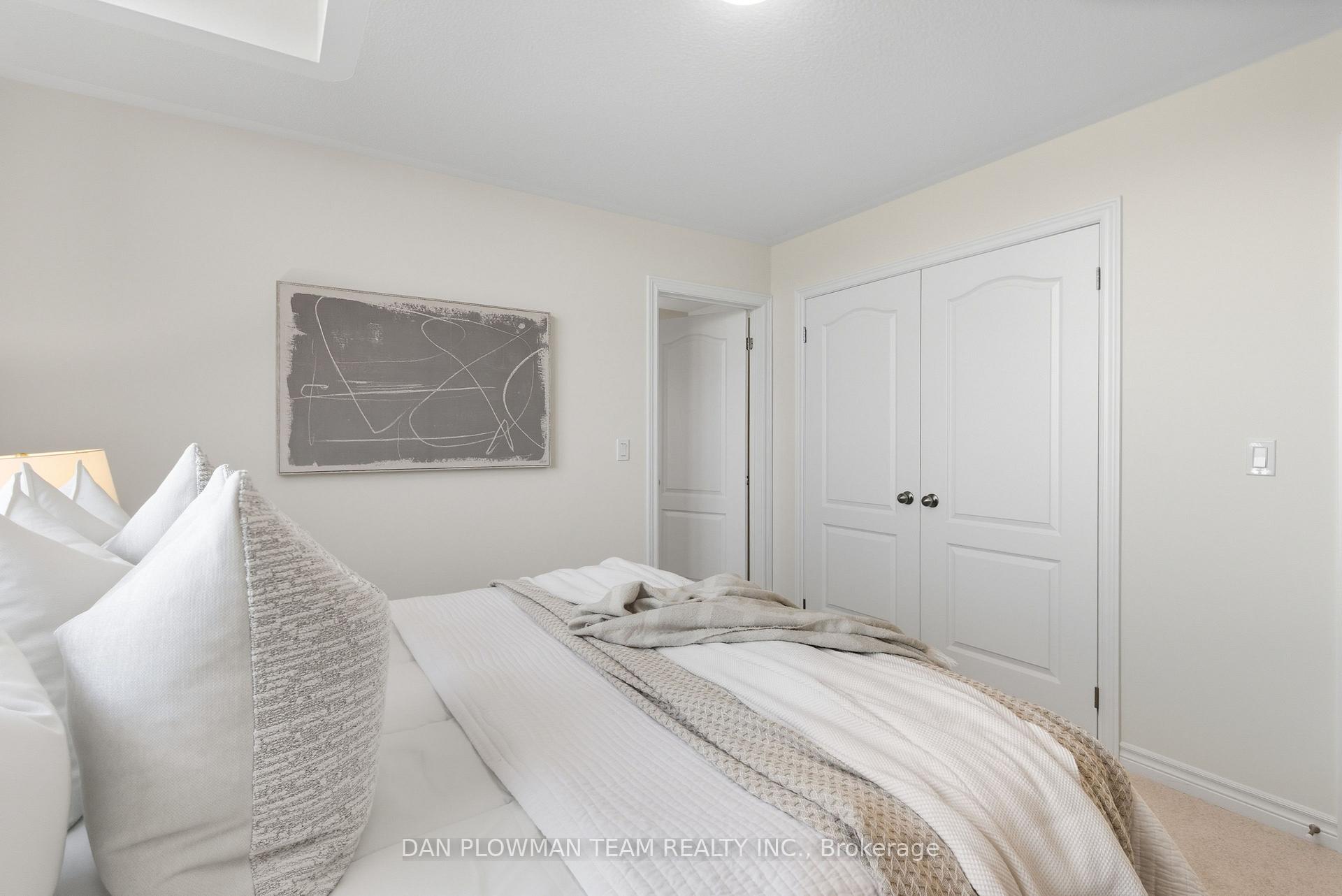 Photo 35 of 98 North Garden Boulevard, Scugog, Port Perry — HOMEH