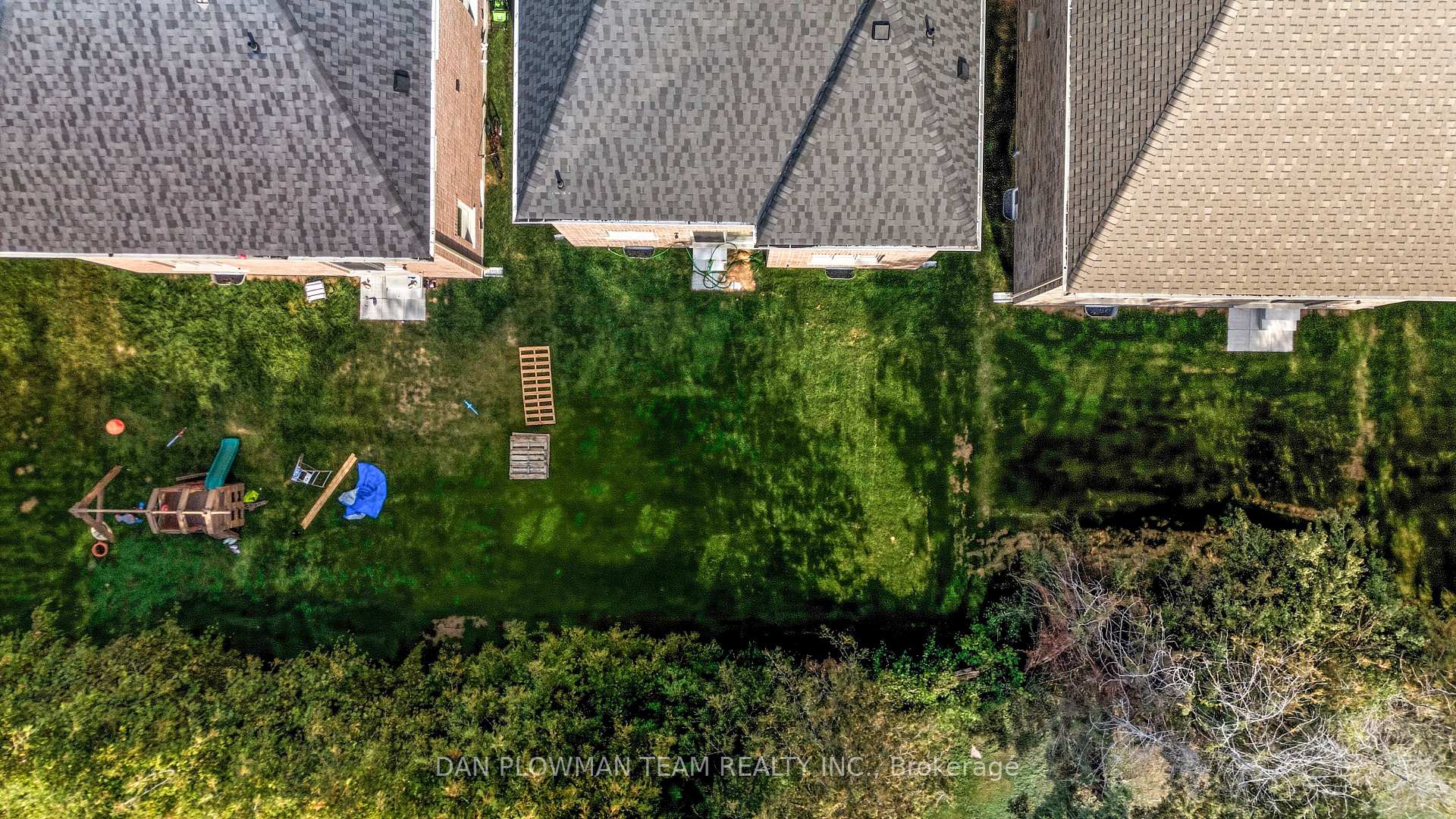 Photo 46 of 98 North Garden Boulevard, Scugog, Port Perry — HOMEH