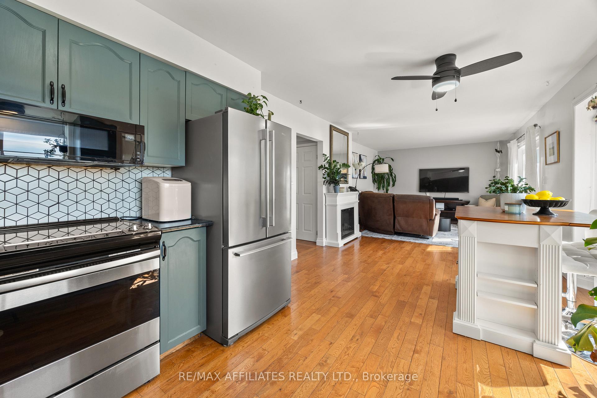 Photo 26 of 246 Allan Street, Smiths Falls — HOMEH
