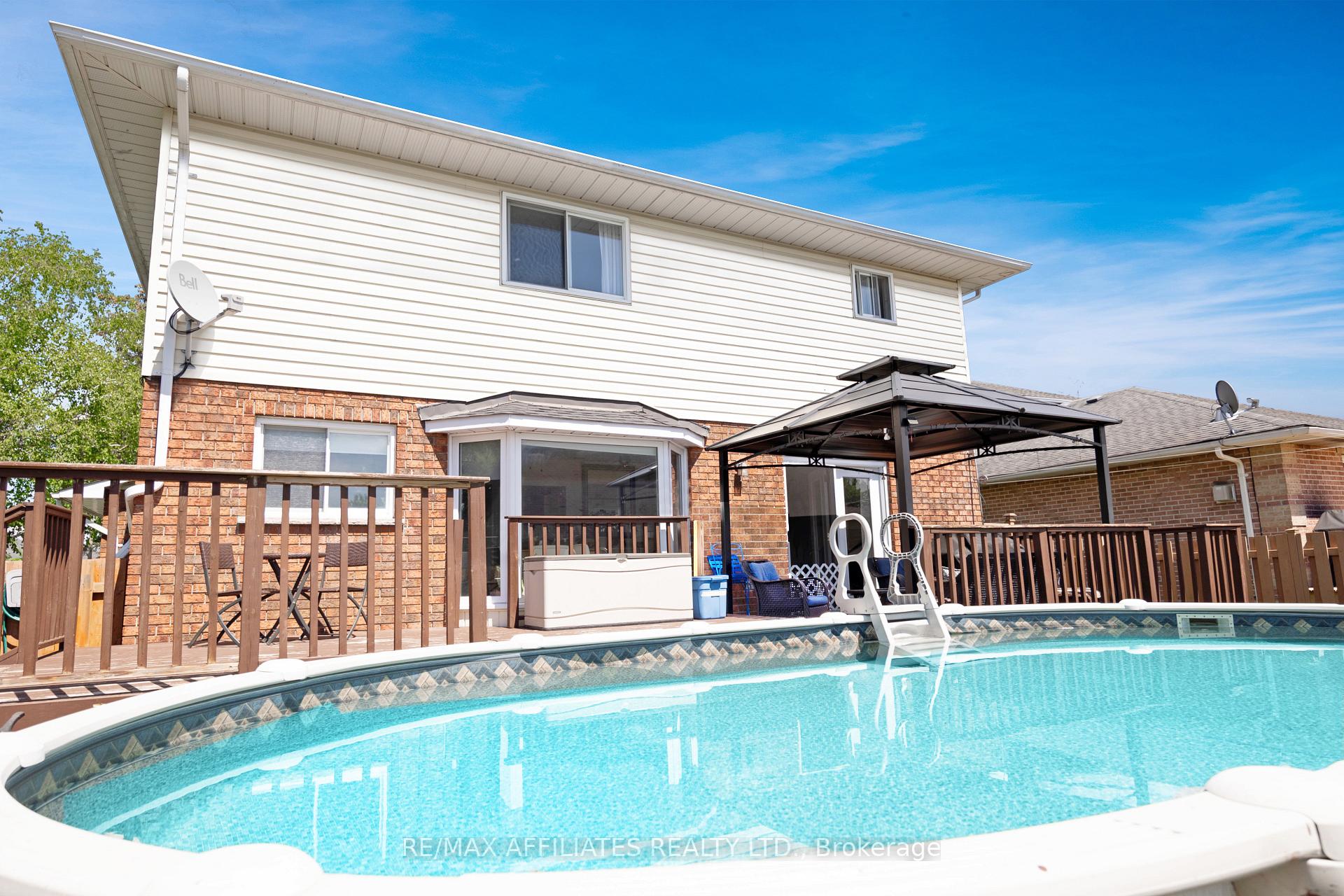 Photo 32 of 246 Allan Street, Smiths Falls — HOMEH
