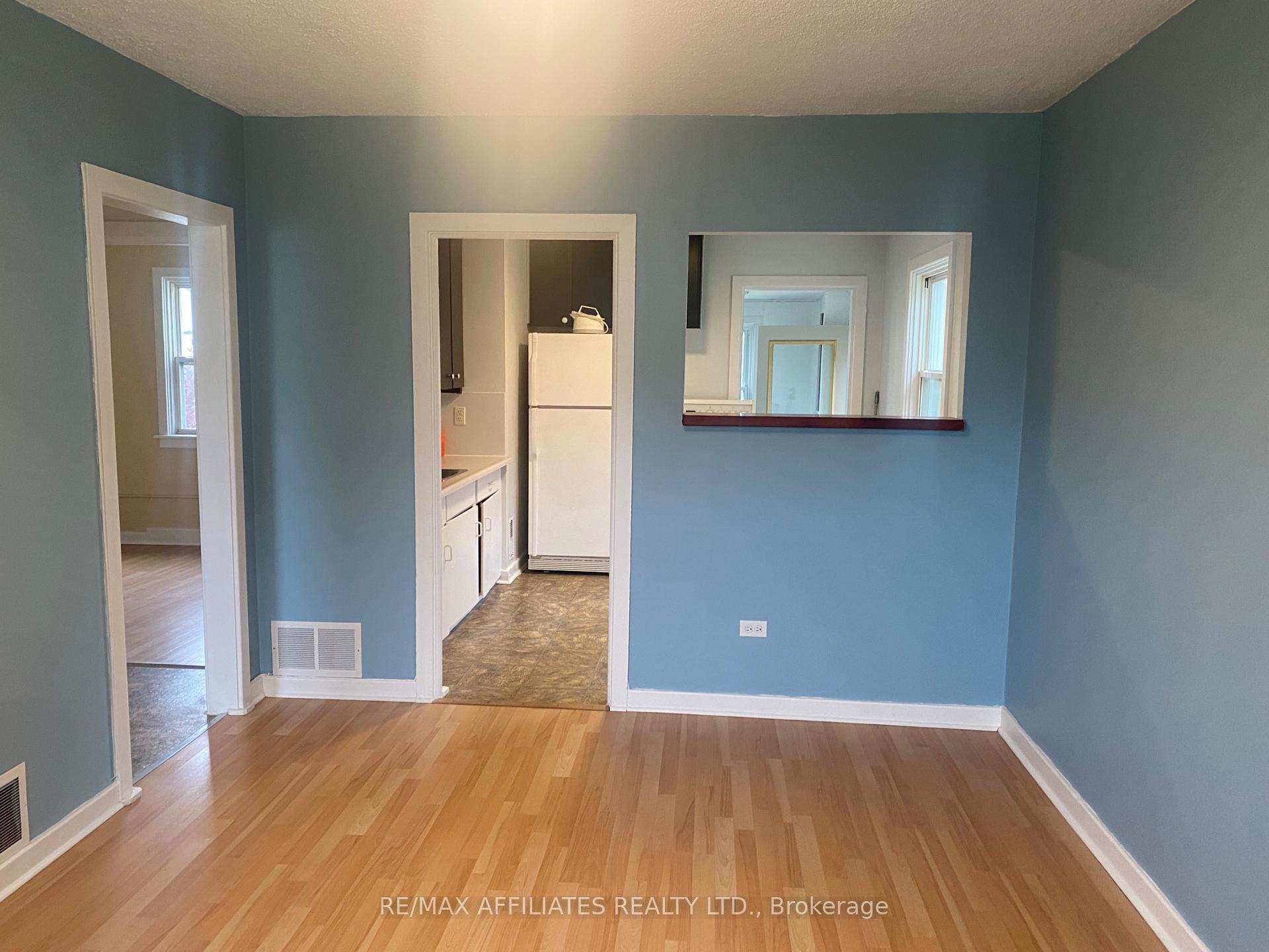 Photo 6 of 7 Mckenzie Avenue, Smiths Falls — HOMEH