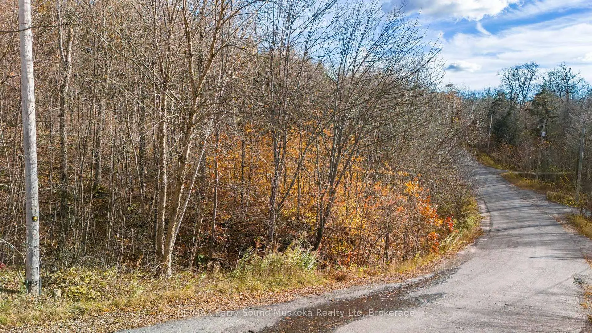 Photo 31 of Bartlett Drive, Seguin — HOMEH
