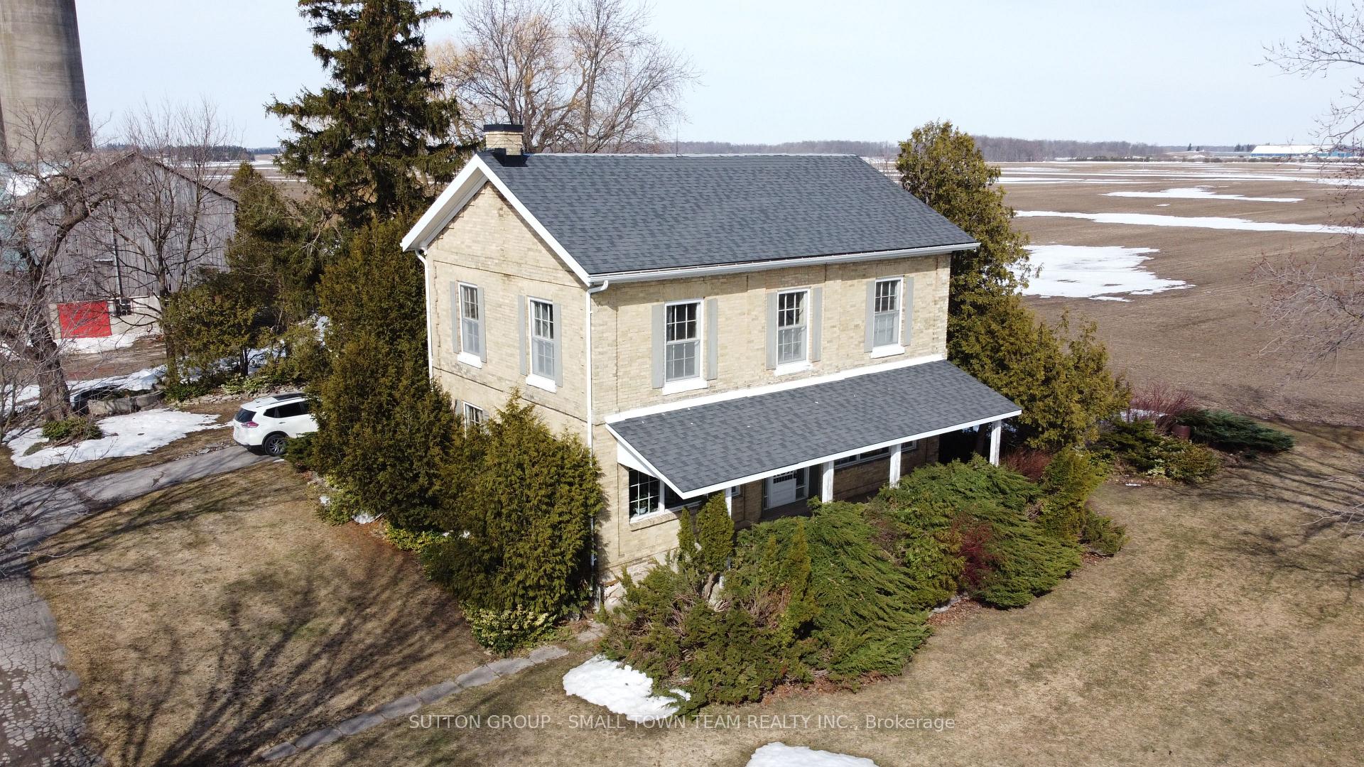 Photo 2 of 40362 Thames Road, South Huron, Usborne — HOMEH