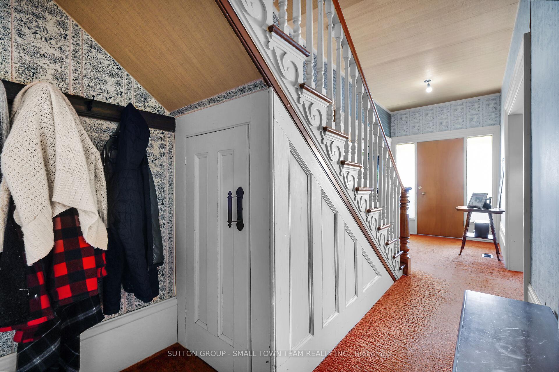 Photo 6 of 40362 Thames Road, South Huron, Usborne — HOMEH