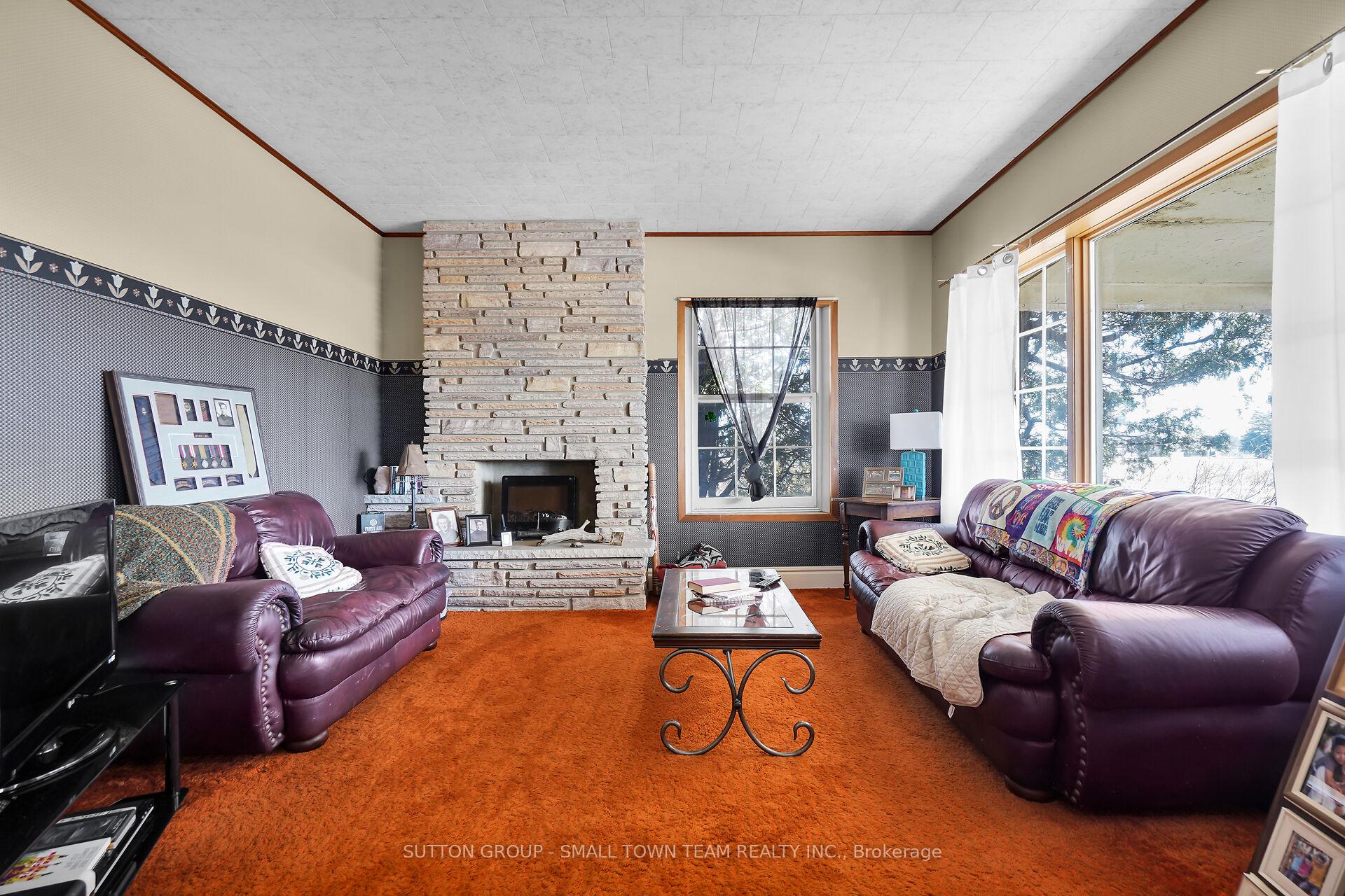 Photo 8 of 40362 Thames Road, South Huron, Usborne — HOMEH