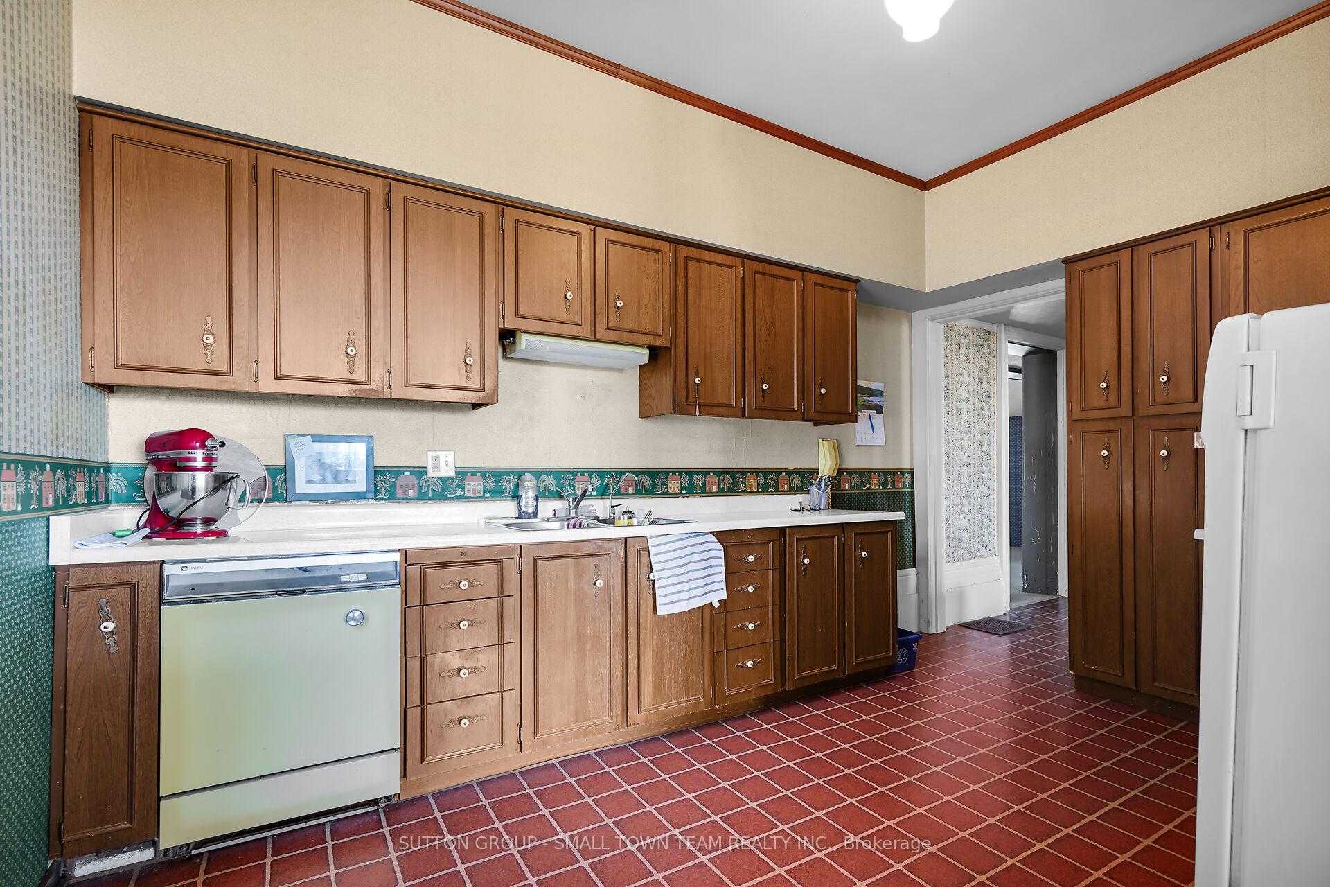 Photo 12 of 40362 Thames Road, South Huron, Usborne — HOMEH