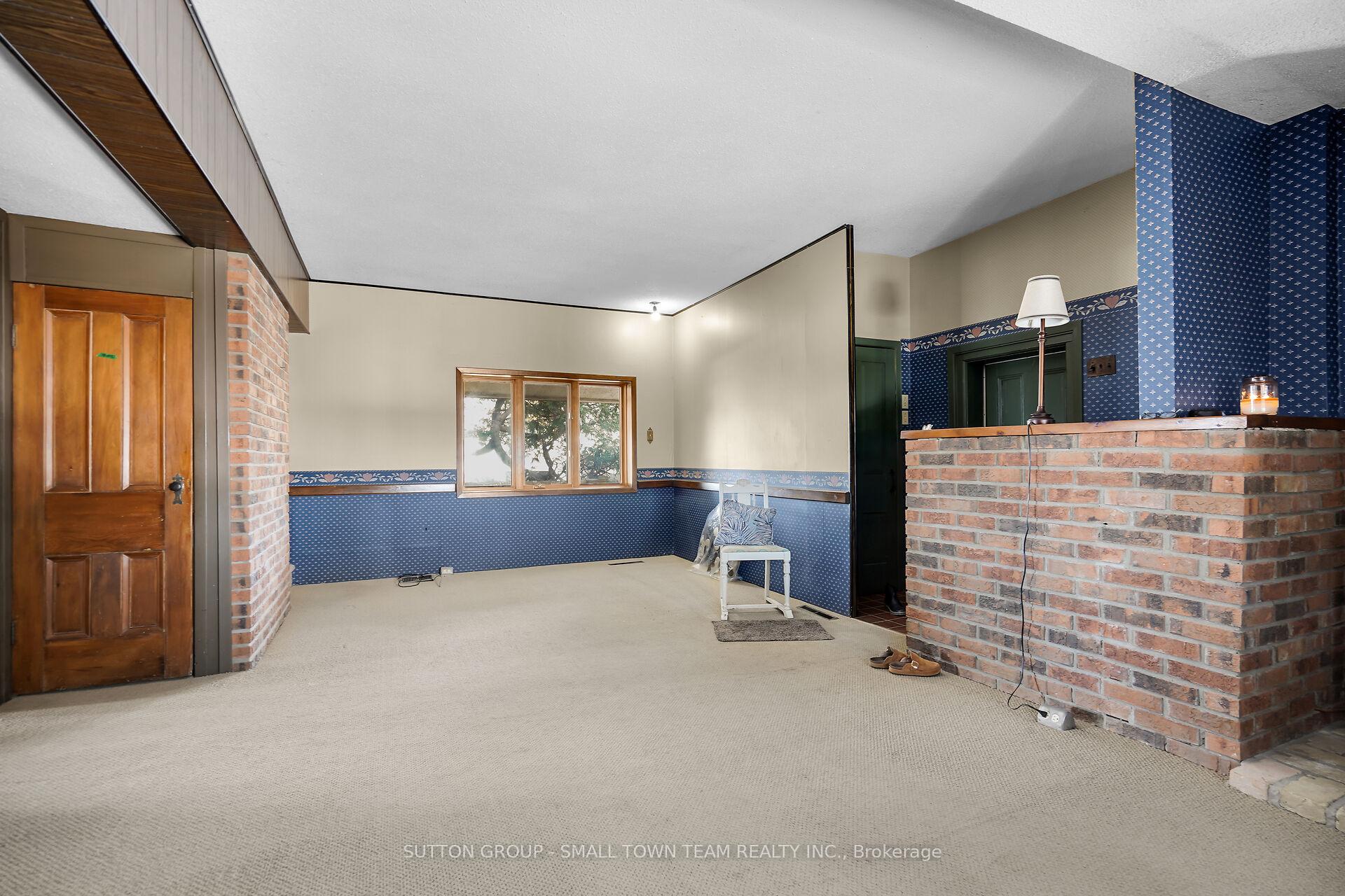 Photo 15 of 40362 Thames Road, South Huron, Usborne — HOMEH