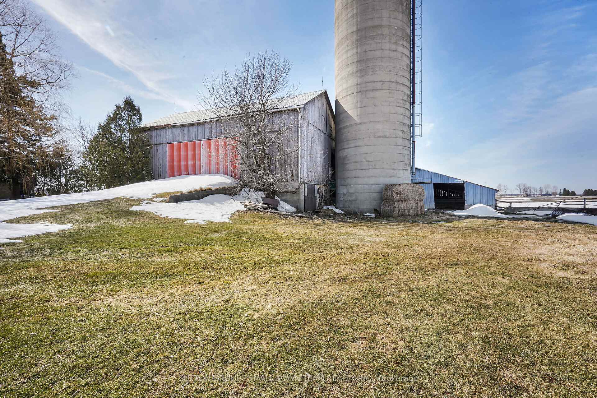 Photo 38 of 40362 Thames Road, South Huron, Usborne — HOMEH