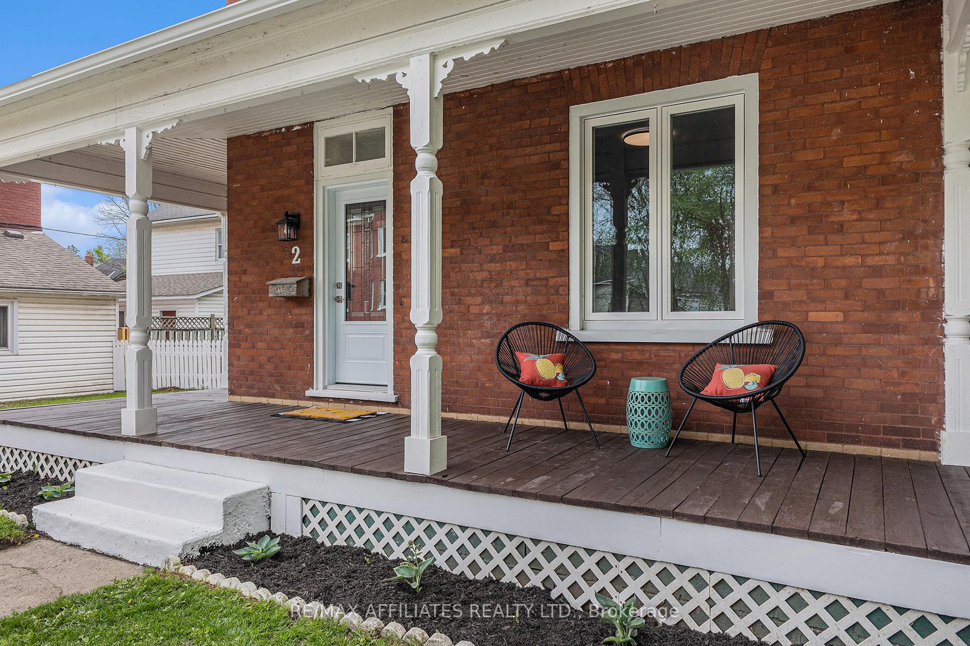 Photo 3 of 2 Maitland Street, Smiths Falls — HOMEH
