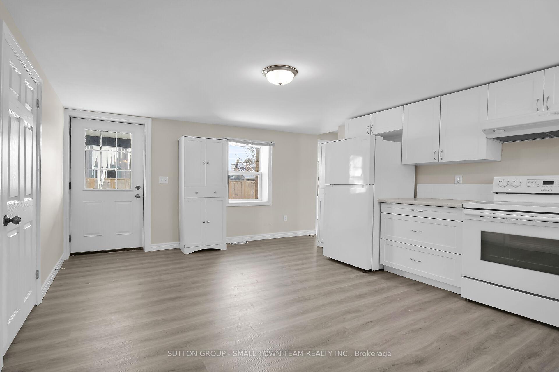 Photo 6 of 456 Andrew Street, South Huron, Exeter — HOMEH