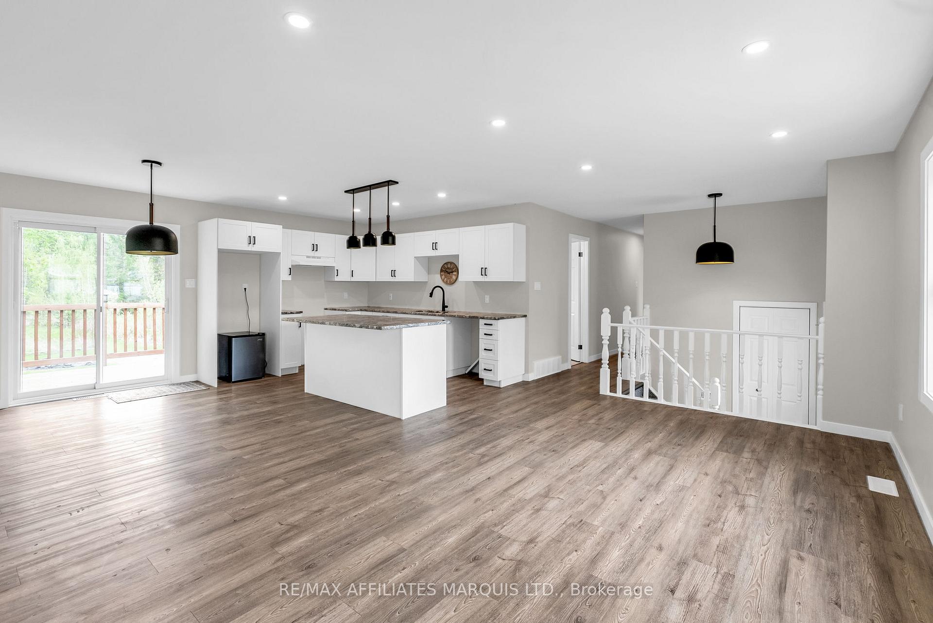 Photo 9 of 18222 Patrick Street, South Glengarry, South Glengarry (Charlottenburgh) Twp — HOMEH