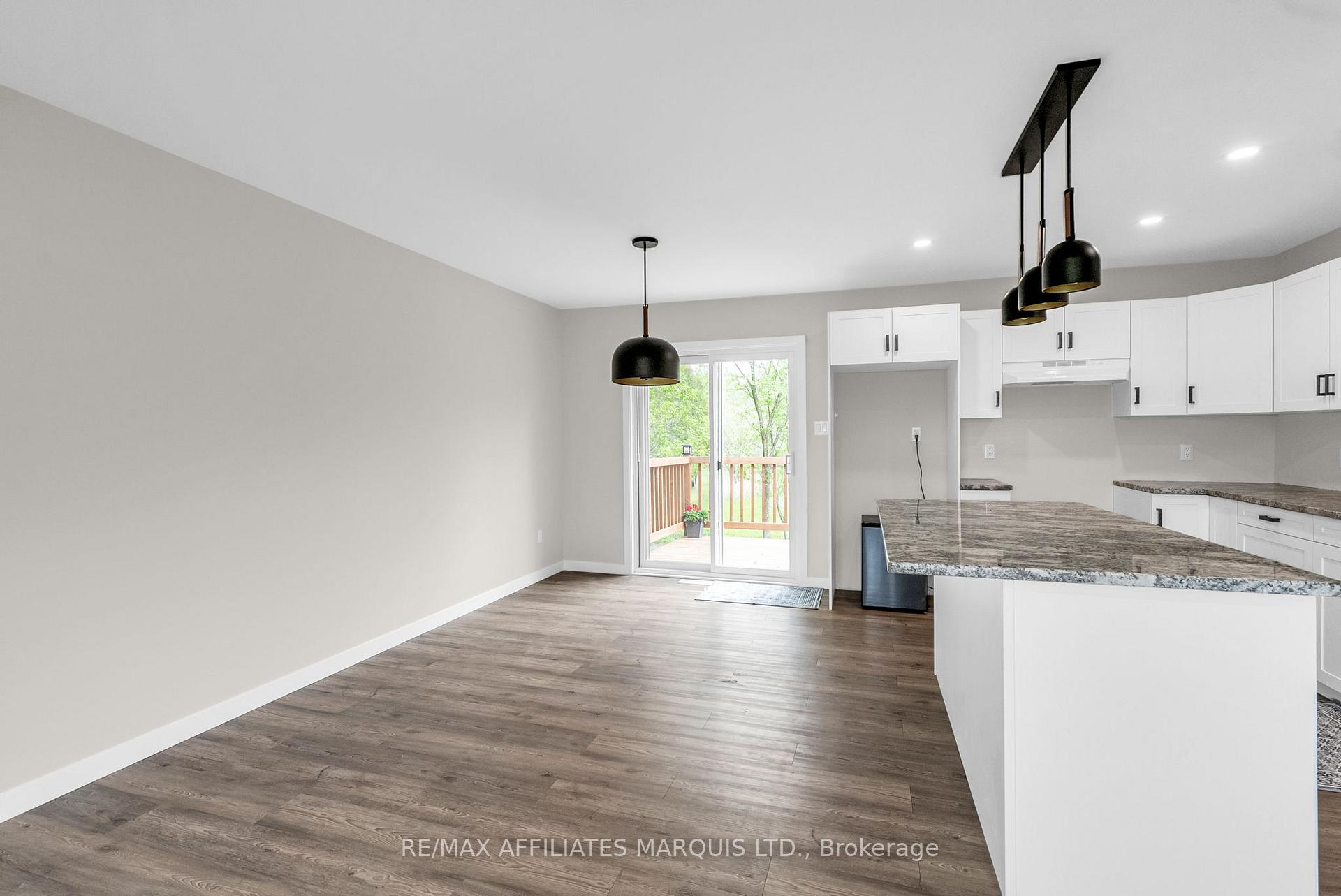 Photo 15 of 18222 Patrick Street, South Glengarry, South Glengarry (Charlottenburgh) Twp — HOMEH