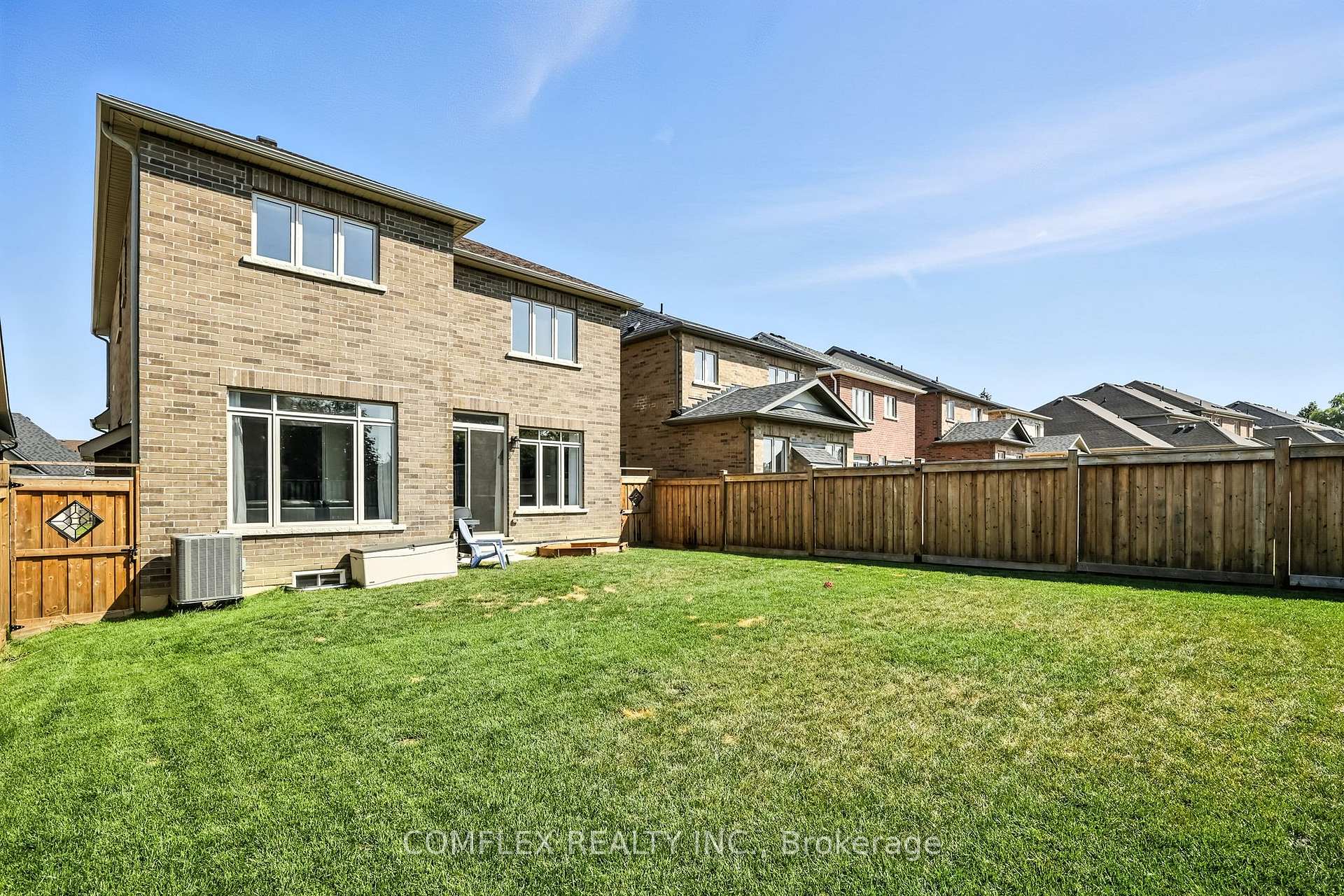 Photo 37 of 58 Southampton Street, Scugog, Port Perry — HOMEH