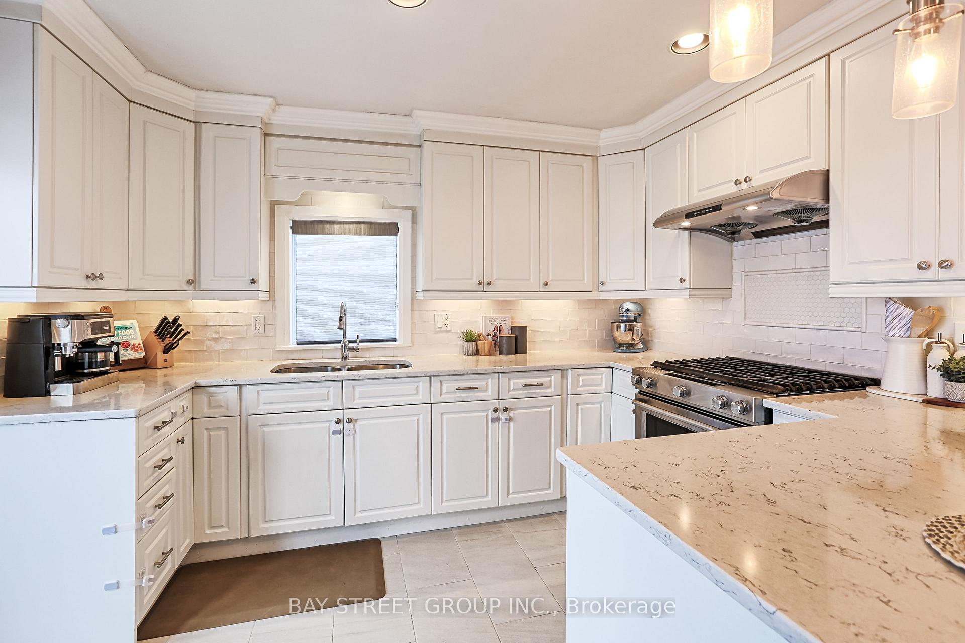 Photo 14 of 404 Main Street E, Shelburne — HOMEH