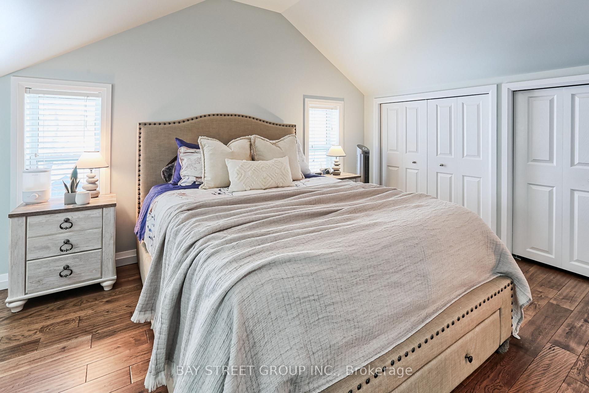 Photo 20 of 404 Main Street E, Shelburne — HOMEH