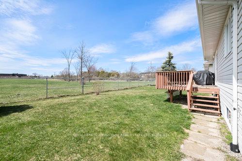 Photo 35 of 254 Glenwood Crescent, Smiths Falls — HOMEH