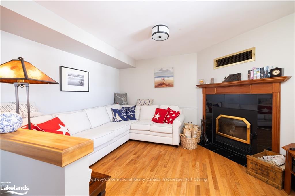 Photo 11 of 127A Wind Rose Lane, Ryerson — HOMEH