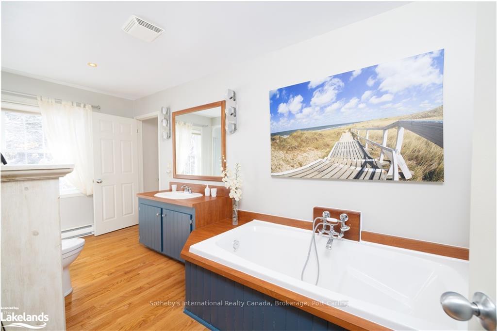 Photo 21 of 127A Wind Rose Lane, Ryerson — HOMEH