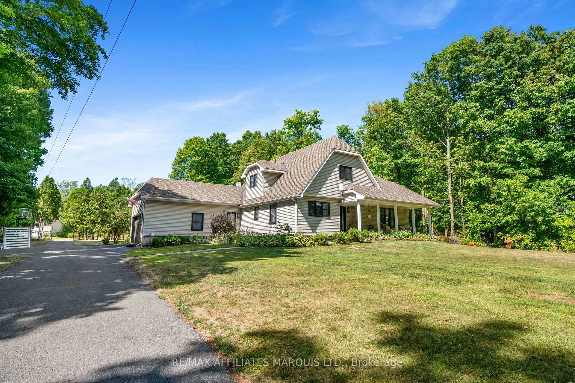 Front of 18723 County 18 Road