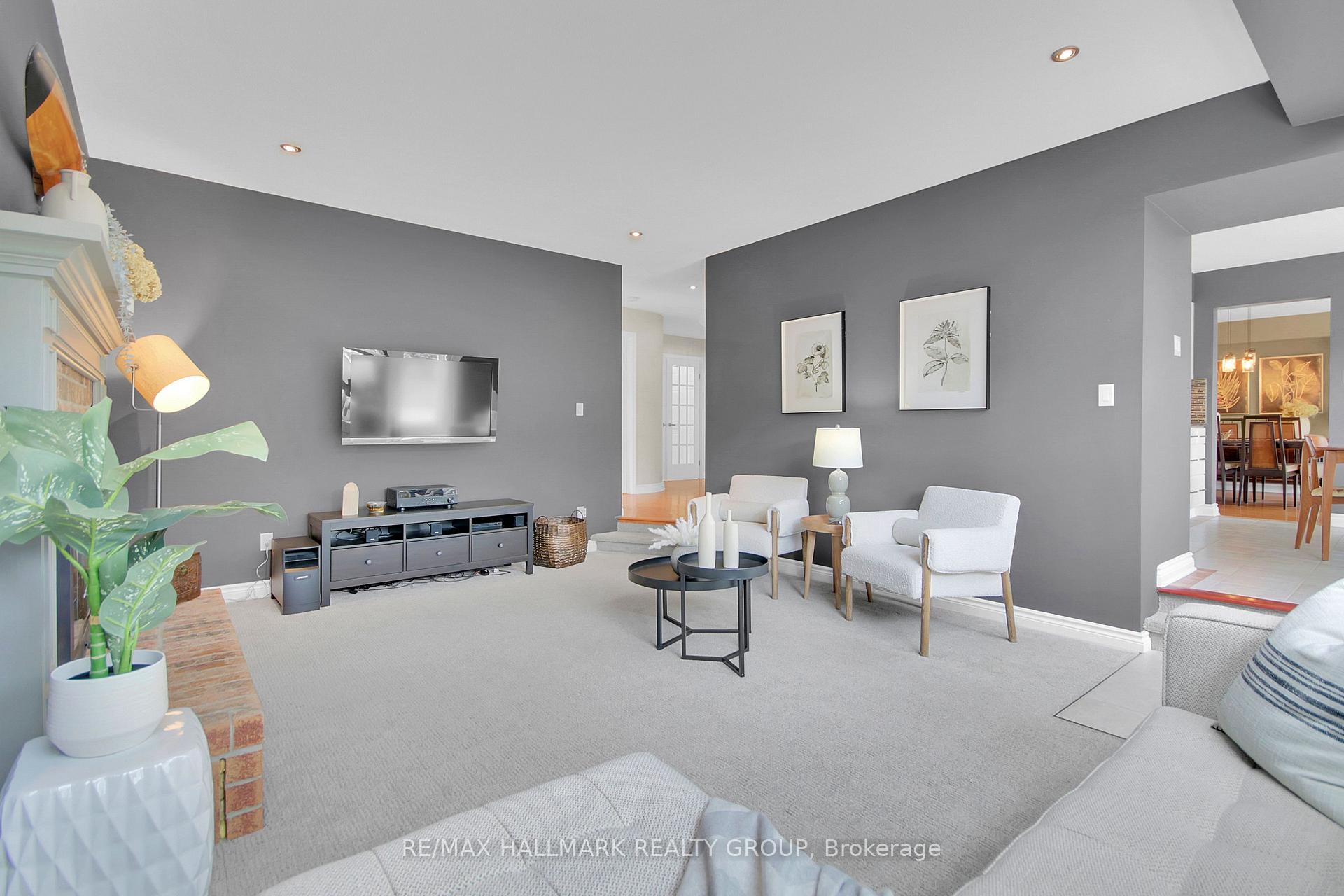 Photo 18 of 20 Arbuckle Crescent, Ottawa, Manordale — HOMEH