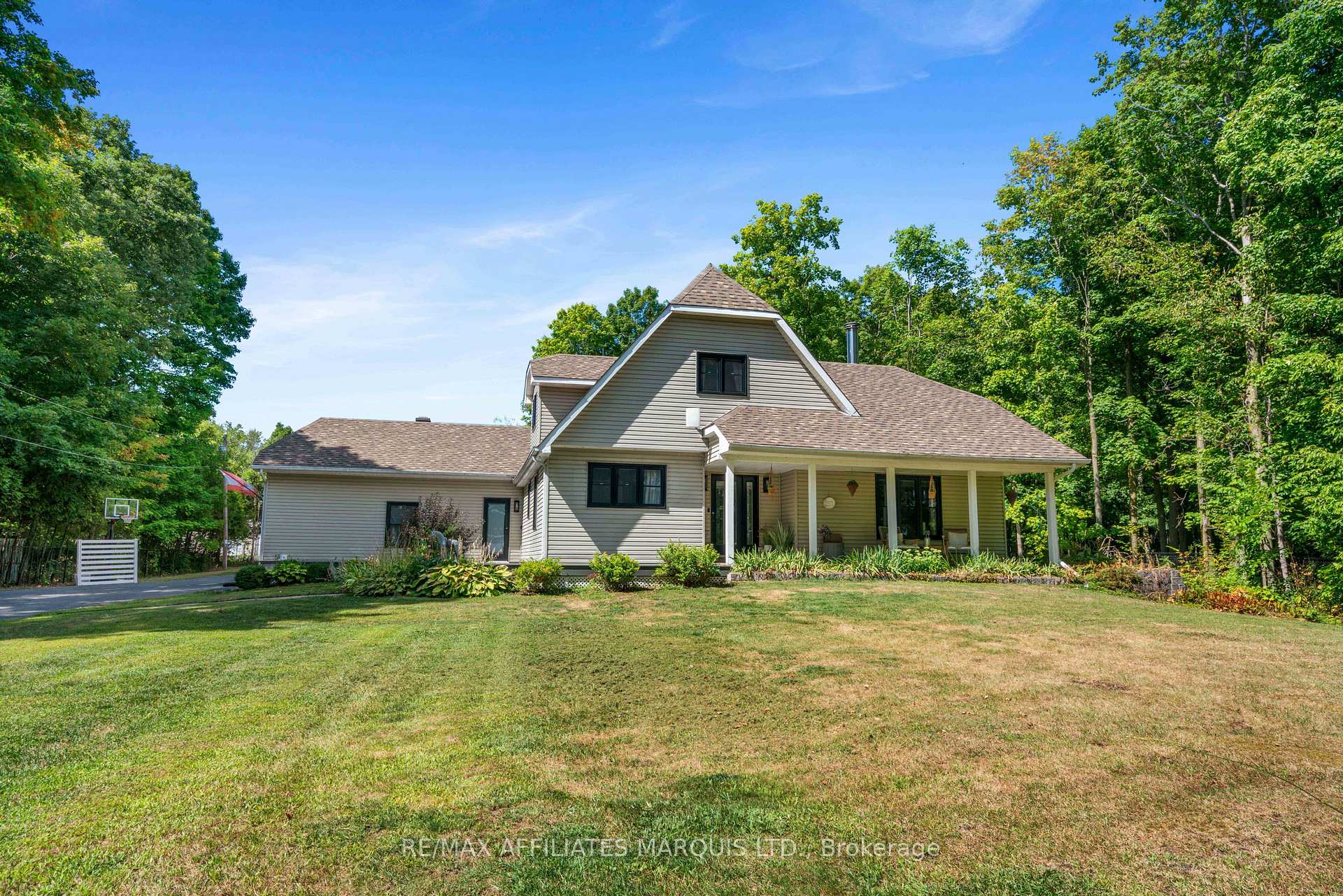 Front of 18723 County 18 Road